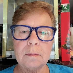 Meet your Posher, Joann